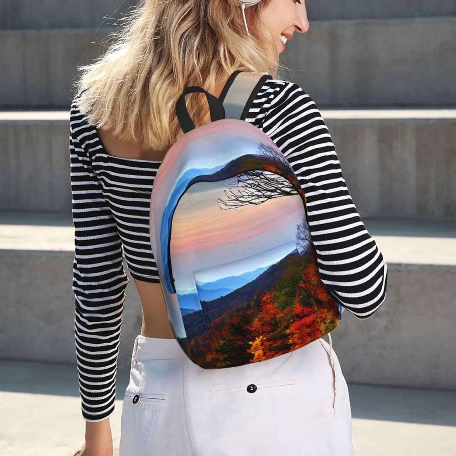 Blue Ridge Mountains Print Stylish Canvas Backpack,Travel Backpack With Pockets,For Hiking And Daily Use