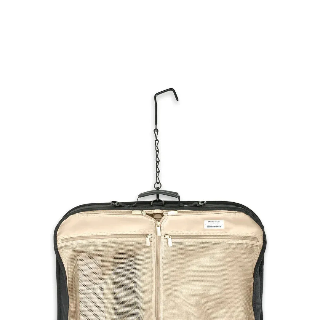 Briggs & Riley Baseline Collection Classic Hanging Garment Bag BL389