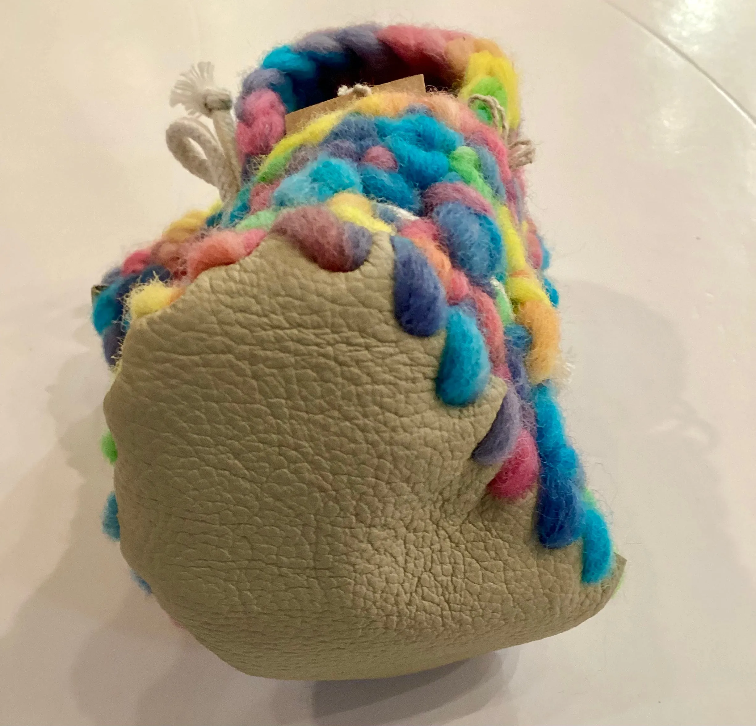 GE1-1664 Knit Toddler Booties