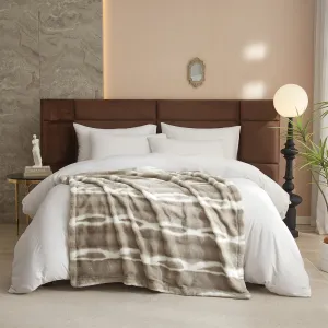 Luxury Reversible Faux Fur Throw Blanket - Plush Sofa & Bed | Super Soft Warmth | Indoor & Outdoor