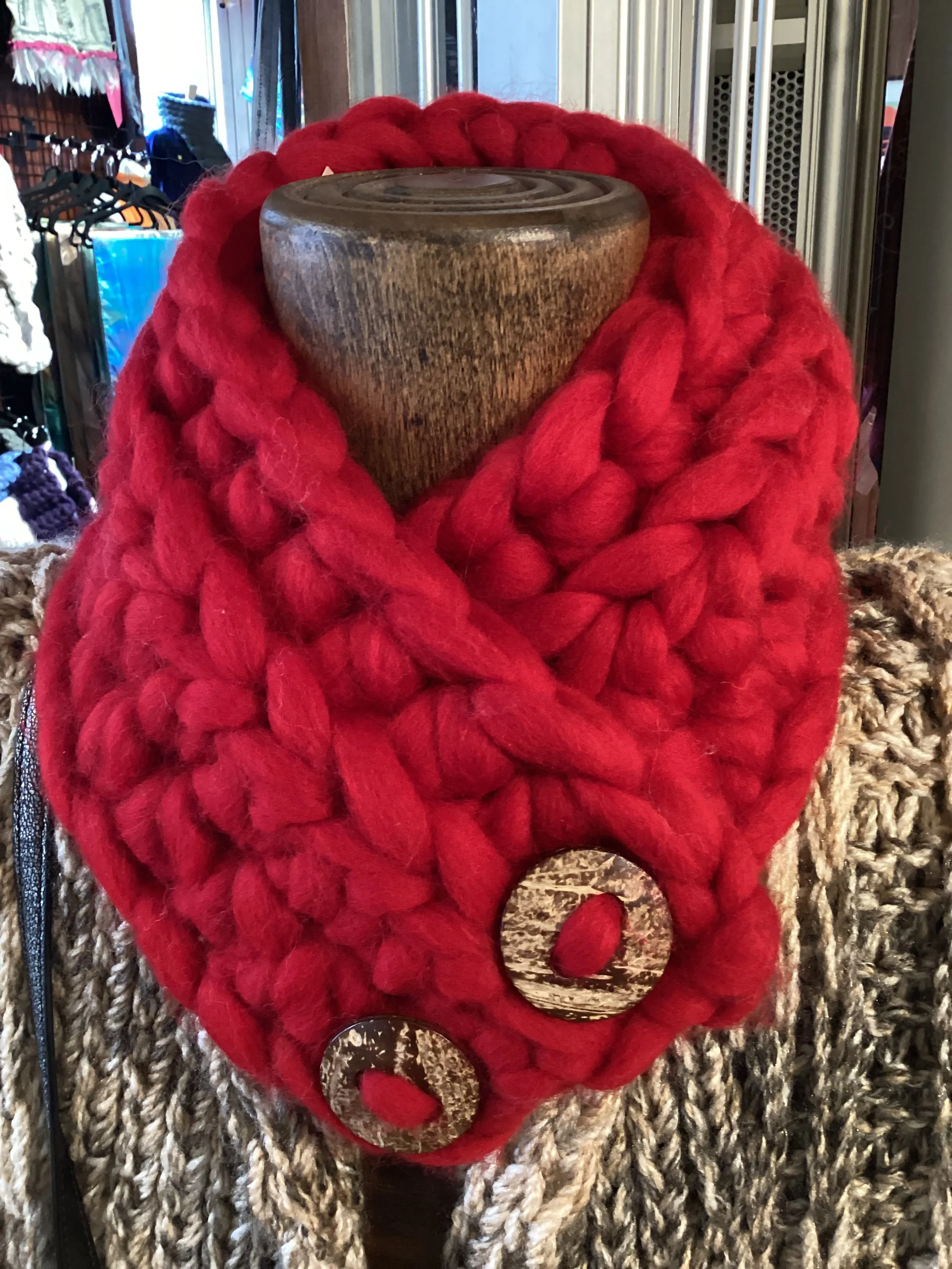 SC1-010 *Merino Wool Cowl (Small)