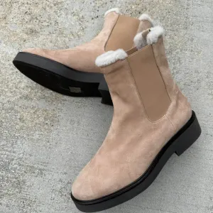 Stuart Weitzman Alpine Cozy Suede & Shearling Chelsea Boot - Size 8