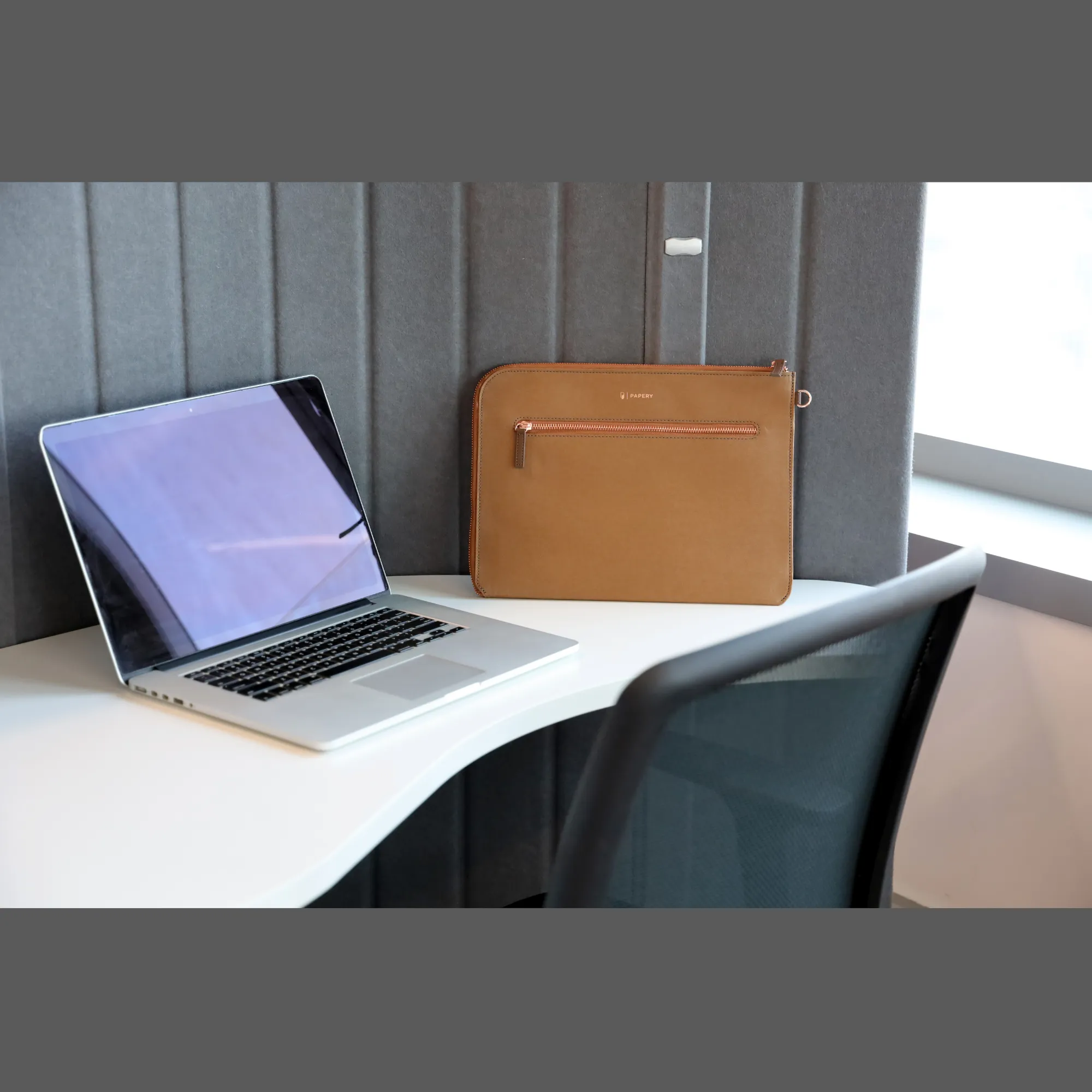 TabletClutch [Camel]