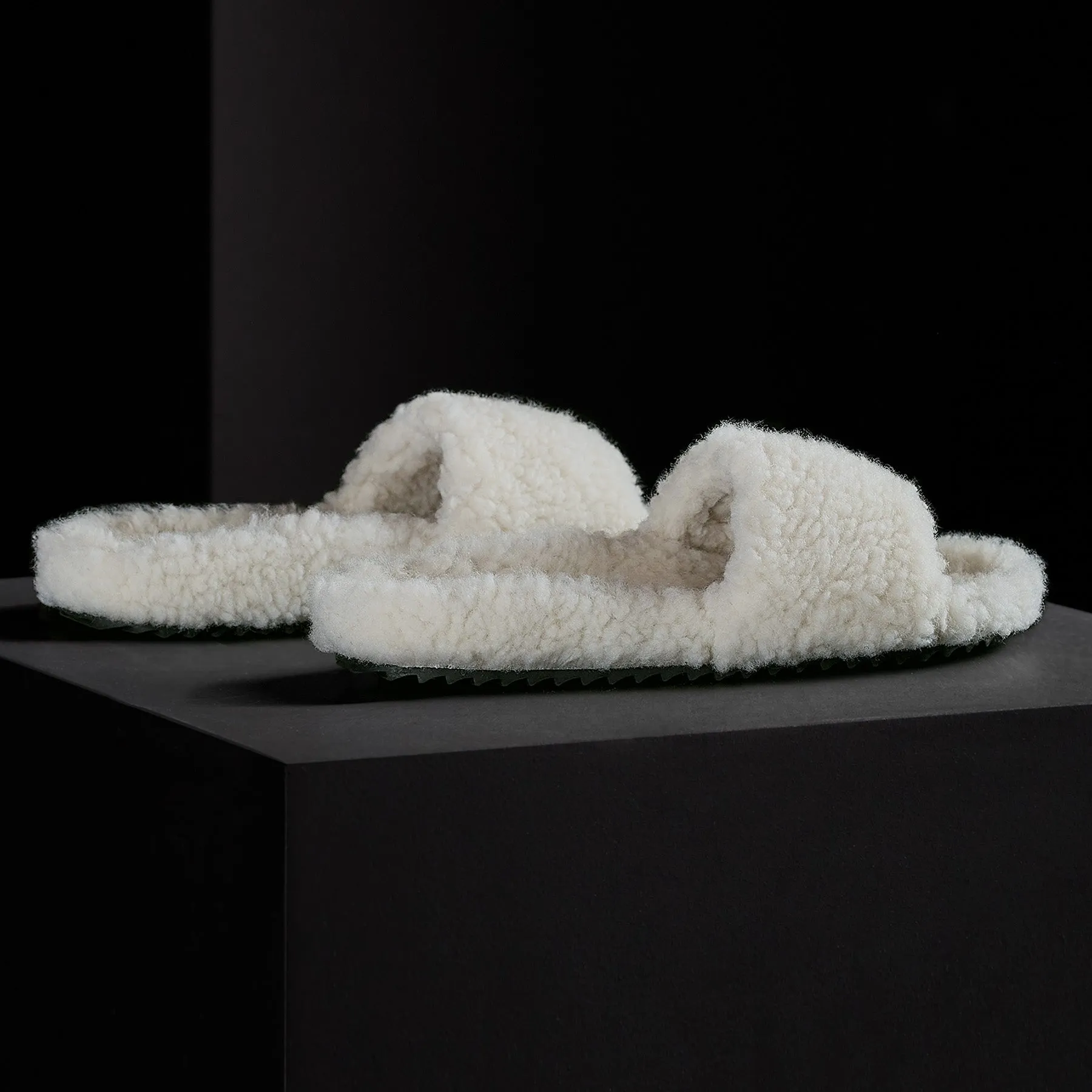 Women's Simple Strap Shearling Slide - Ivory